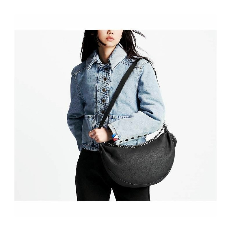 LOUIS VUITTON Bia MM 黑色 M22822-10