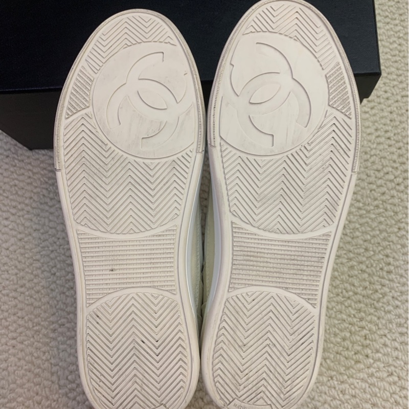 99新 39碼 Chanel香奈兒24c米白色板鞋-5