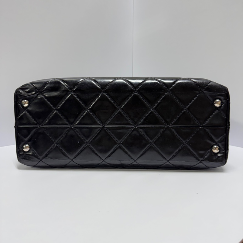 【激甜釋出⏰】 Chanel 香奈兒 黑銀菱格紋 托特包 專櫃26萬！-10