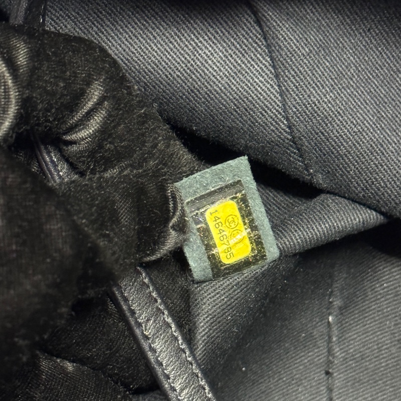 【激甜釋出⏰】 Chanel 香奈兒 黑銀菱格紋 托特包 專櫃26萬！-21