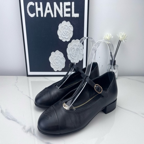 chanel香奈兒 23c黑色瑪麗珍 38碼 下地一次 98新