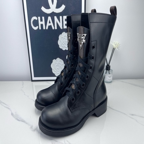 Louis vuitton路易威登 lv黑色老花三角盾標中筒靴 36.5碼 下地一次 98新