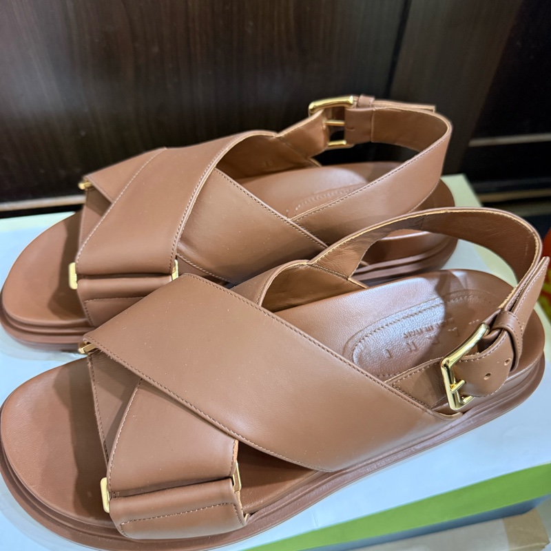 （二手）Marni logo embossed buckled sandals-5