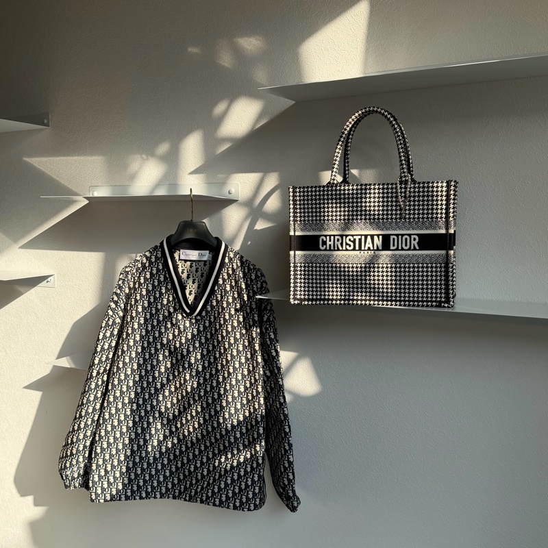 Dior黑/白色千鳥格刺繡托特包 Book tote MM-0
