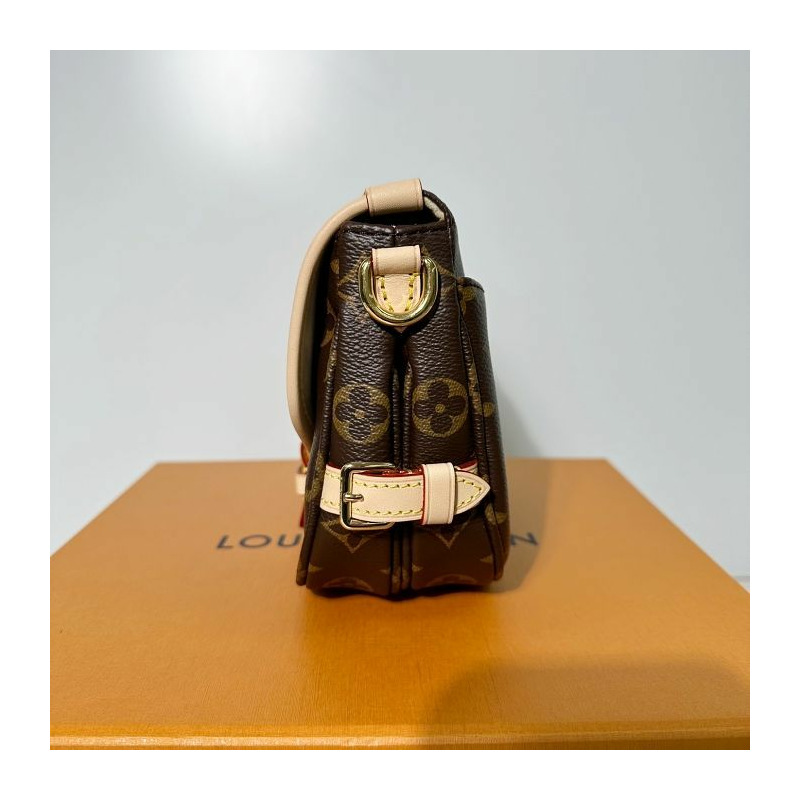 LOUIS VUITTON Soumure BB Monogram M46740-1