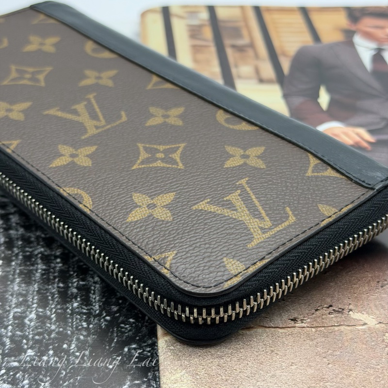 LOUIS VUITTON LV Monogram 老花拉鏈長夾-23