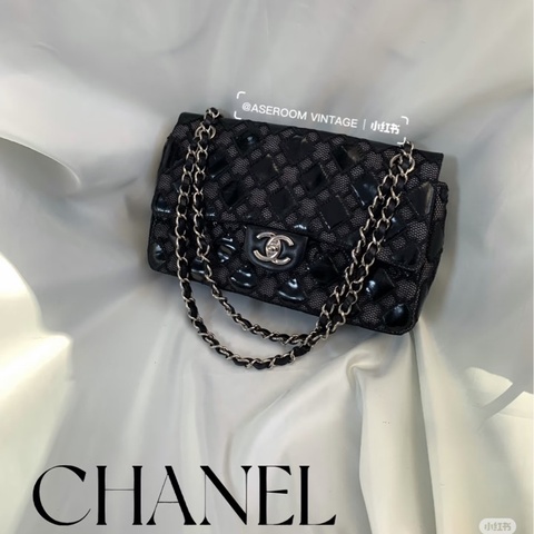 Chanel • Cf 25 稀有鏤空蕾絲拼皮 中號翻蓋包
