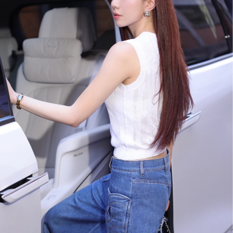 Chanel Denim Jeans 24P-8