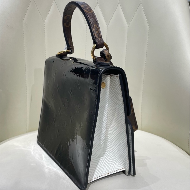 99❤️LV Spring Street黑色漆皮郵差包 金色鎖扣 手提斜挎都可以 成色幾乎全新-8