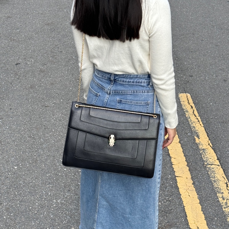 【超稀有美包💕】 BVLGARI 寶格麗 經典蛇頭 肩背+斜背包 專櫃15萬！-0