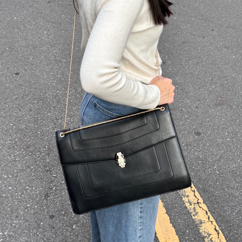 【超稀有美包💕】 BVLGARI 寶格麗 經典蛇頭 肩背+斜背包 專櫃15萬！-3