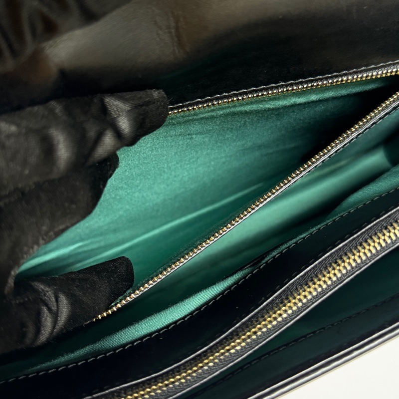 【超稀有美包💕】 BVLGARI 寶格麗 經典蛇頭 肩背+斜背包 專櫃15萬！-21