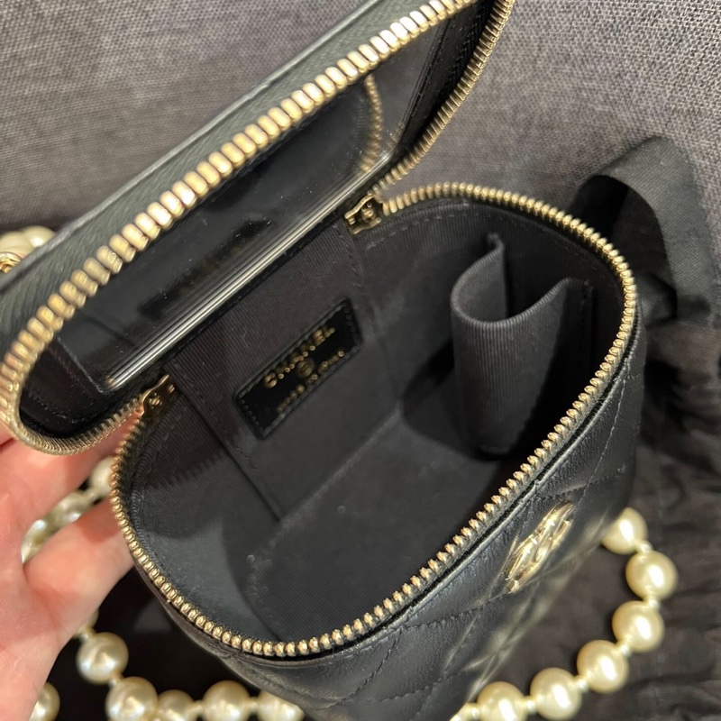 ✨全網最平！Chanel 黑金珍珠 化妝包 小方盒 21開 96新-5
