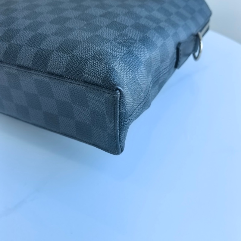 LV/路易斯威登 男士黑棋盤格公文包 成色;98新 尺寸;37*29*6-6