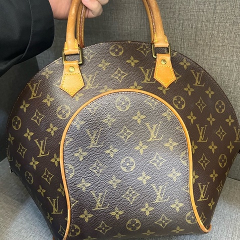 LV路易威登Ellipse老花河蚌手提貝殼包 原始成色無破無裂 內里乾淨