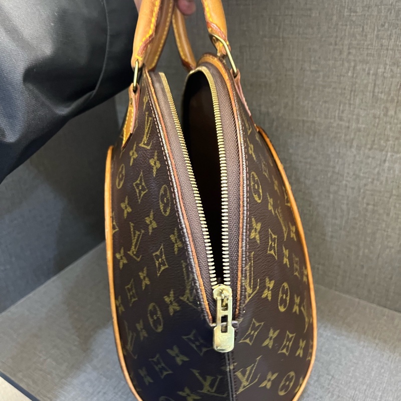 LV路易威登Ellipse老花河蚌手提貝殼包 原始成色無破無裂 內里乾淨-1