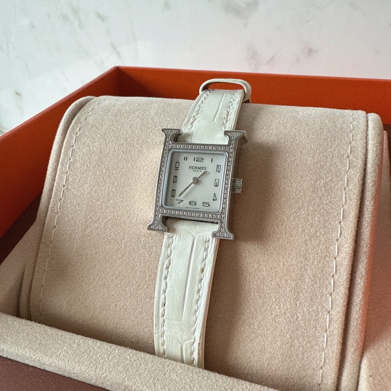 近全新✨ Hermes Heure H 手錶 滿鑽H手錶 鱷魚皮錶帶 台灣購證購入-1