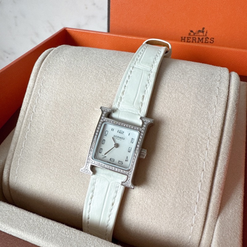 近全新✨ Hermes Heure H 手錶 滿鑽H手錶 鱷魚皮錶帶 台灣購證購入-11