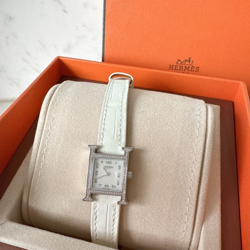近全新✨ Hermes Heure H 手錶 滿鑽H手錶 鱷魚皮錶帶 台灣購證購入-13