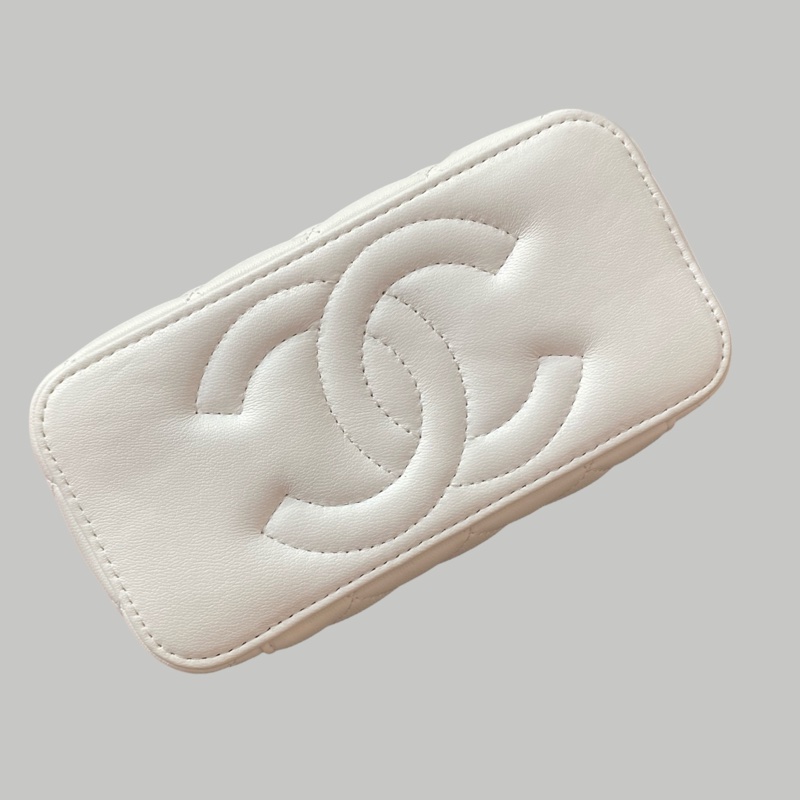 Chanel Lambskin vanity羊皮金球-5