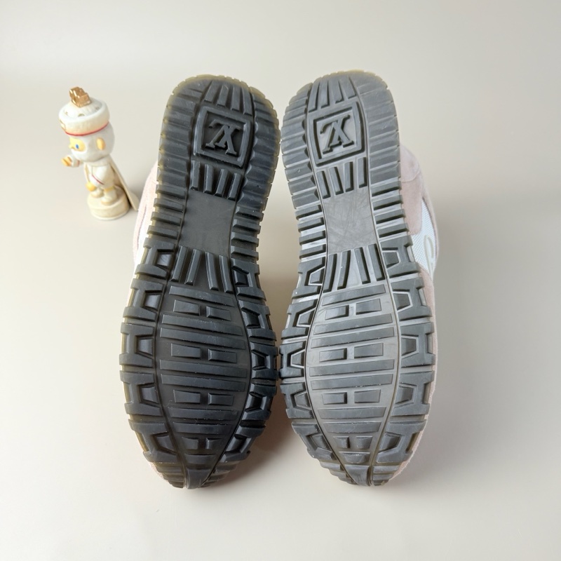 LV/路易威登 Runaway白粉徽標老爹鞋 37碼 95新 品相完美-6