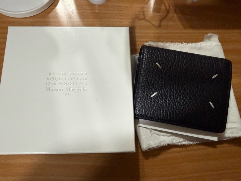 Maison Margiela 四線Logo對折短夾-0