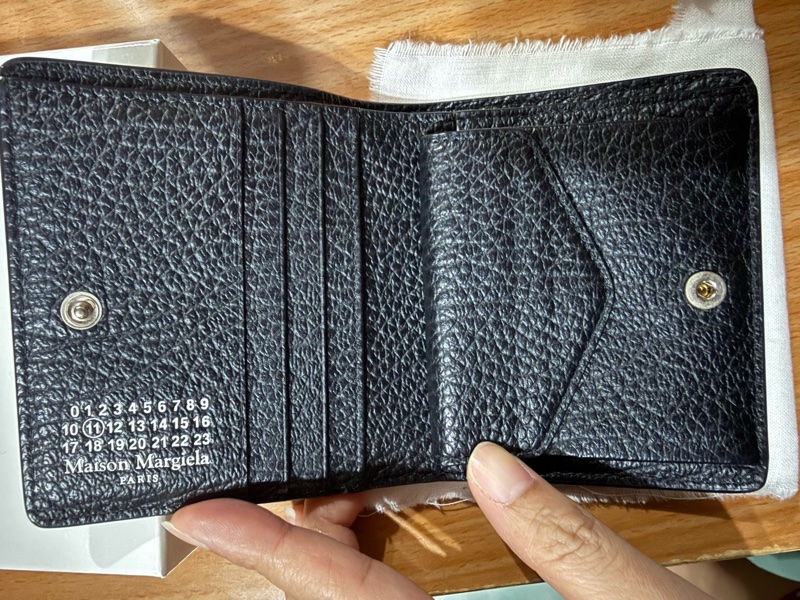 Maison Margiela 四線Logo對折短夾-2