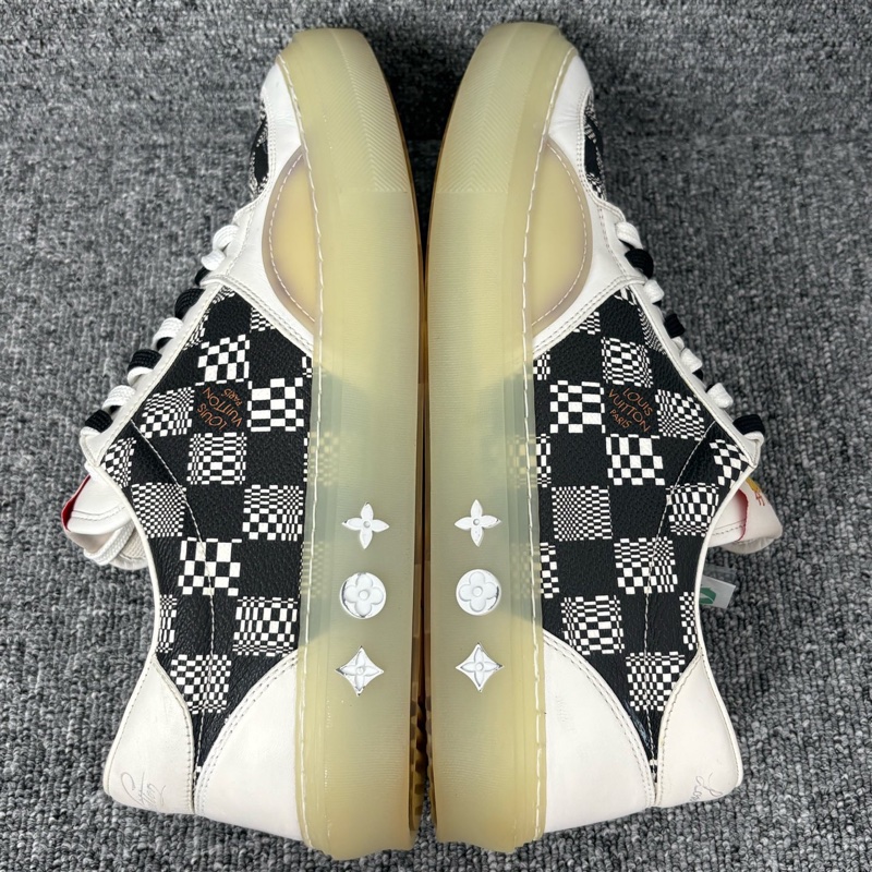 LV 黑白皮面棋盘格板鞋41.5码-5