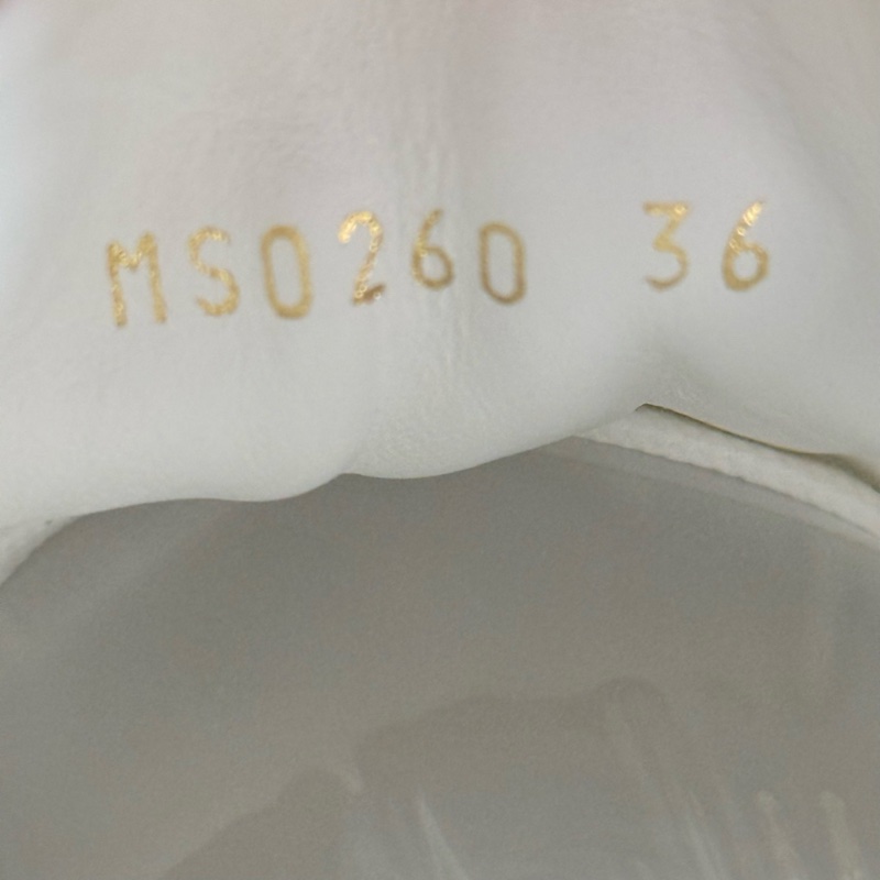 LV/路易威登 白藍滿印老花休閒鞋 36碼 99新 品相完美 滿印設計-3