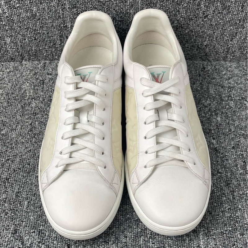 lv白色老花板鞋  43码-1