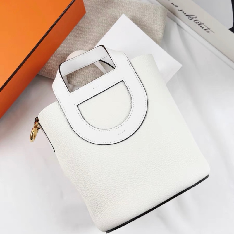 Hermes in the loop 愛馬仕豬鼻子菜籃子18新白色TC皮金扣B刻-1