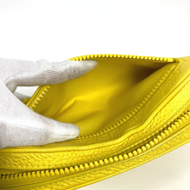路易威登 M53554 Monogram Empreinte Pochette Volga 第二包鏈條手拿包 Taurillon 皮革男士黃色如新-12