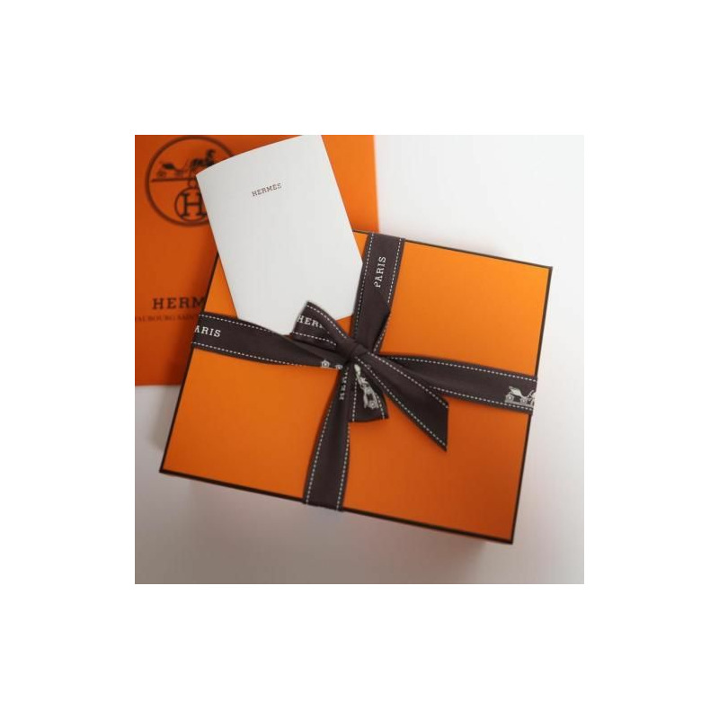 HERMES Mini Evelyne TPM 2024 米色 Marfa 金色五金印章-9