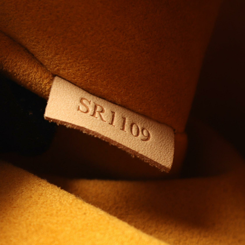 路易威登 On My Side MM Monogram Tufftage 黑色手提包 M53826 皮革 黑色 二手 女士-4