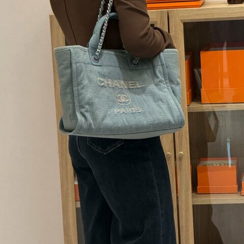 CHANEL 牛仔銀釦子母手提肩背沙灘包 32*23*15 98新配件塵袋