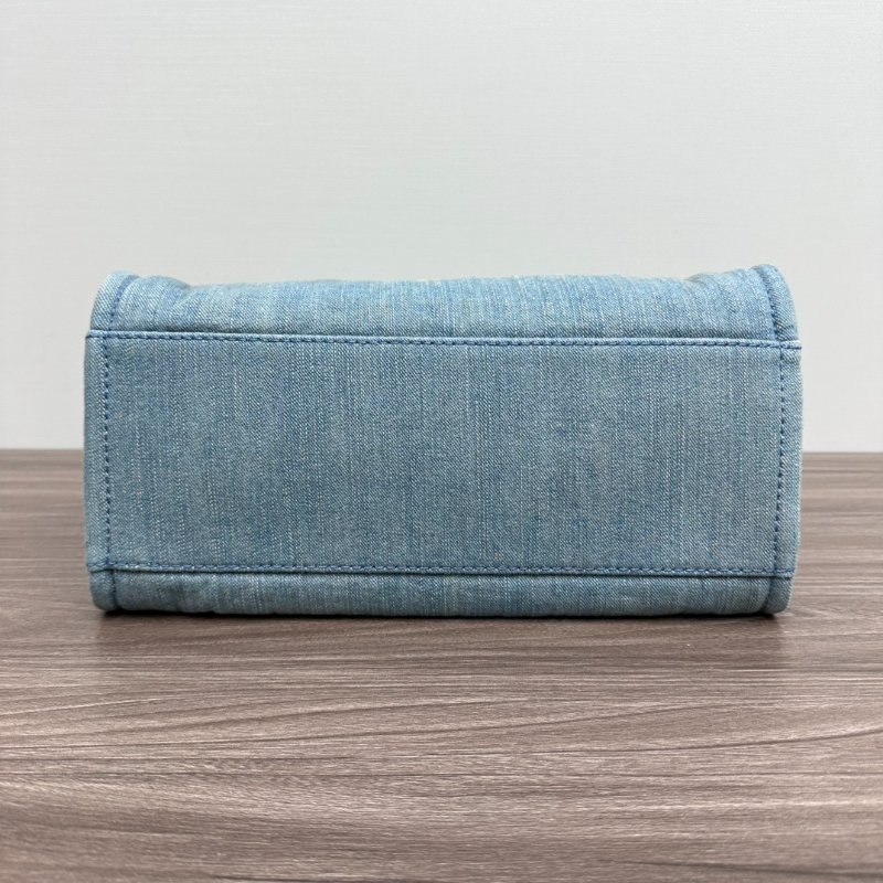 CHANEL 牛仔銀釦子母手提肩背沙灘包 32*23*15 98新配件塵袋-4