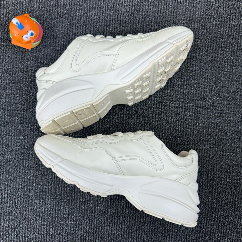 款式：Gucci古馳老爹鞋唐老鴨 尺碼：37.5 詳情：整體成色不錯 可愛唐老鴨 迪士尼聯名款 鞋底-2