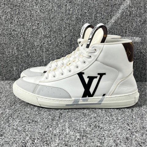98新 lv白灰色查理高幫板鞋 41碼