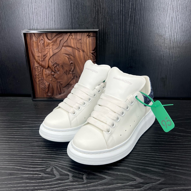 麥昆 白藍尾 亮片 碼數 38.5  98新-0