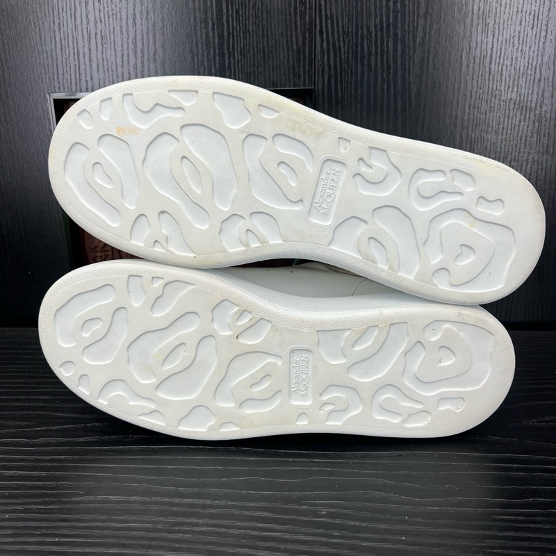 麦昆 纯白 码数 42 原盒 98新-8