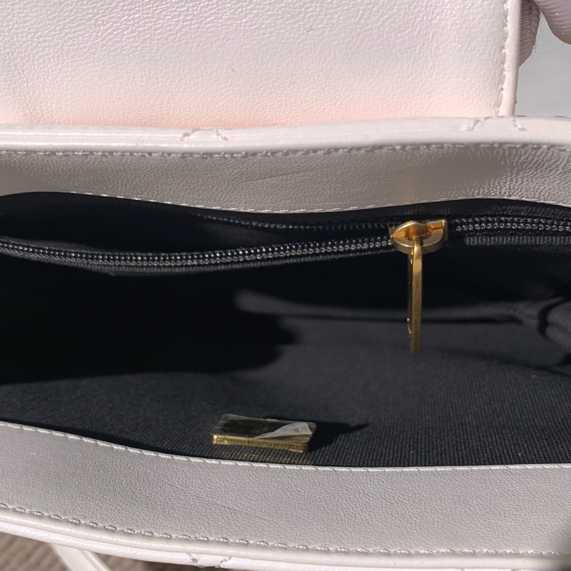 24cChanel香奈兒大logo托特包白色羊皮芯片款-3