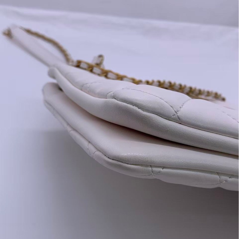 24cChanel香奈兒大logo托特包白色羊皮芯片款-9