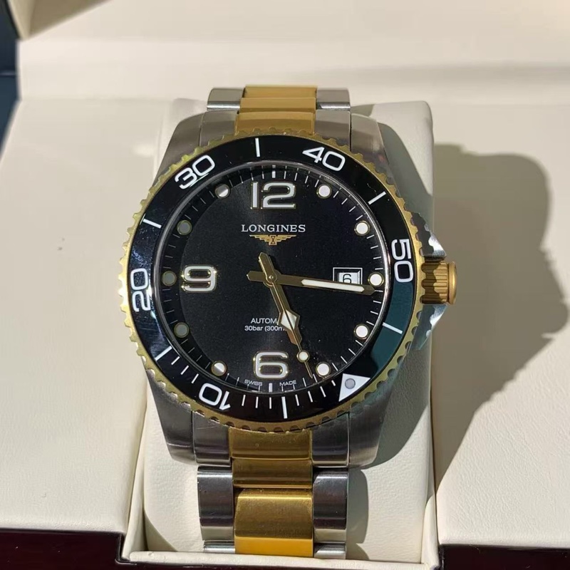 二手浪琴Longines康卡斯系列  型號:L3.781.3.56.7，自動機械機芯，表徑41毫米 精鋼間金，黑色太陽紋錶盤，陶瓷外圈，旋入式表冠，夜光刻度，日曆顯示，300米防水，72小時動力儲備，原始狀態，2025年購入-1