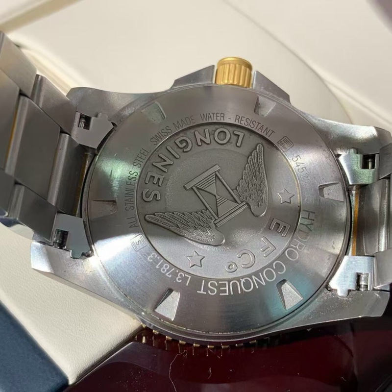 二手浪琴Longines康卡斯系列  型號:L3.781.3.56.7，自動機械機芯，表徑41毫米 精鋼間金，黑色太陽紋錶盤，陶瓷外圈，旋入式表冠，夜光刻度，日曆顯示，300米防水，72小時動力儲備，原始狀態，2025年購入-4