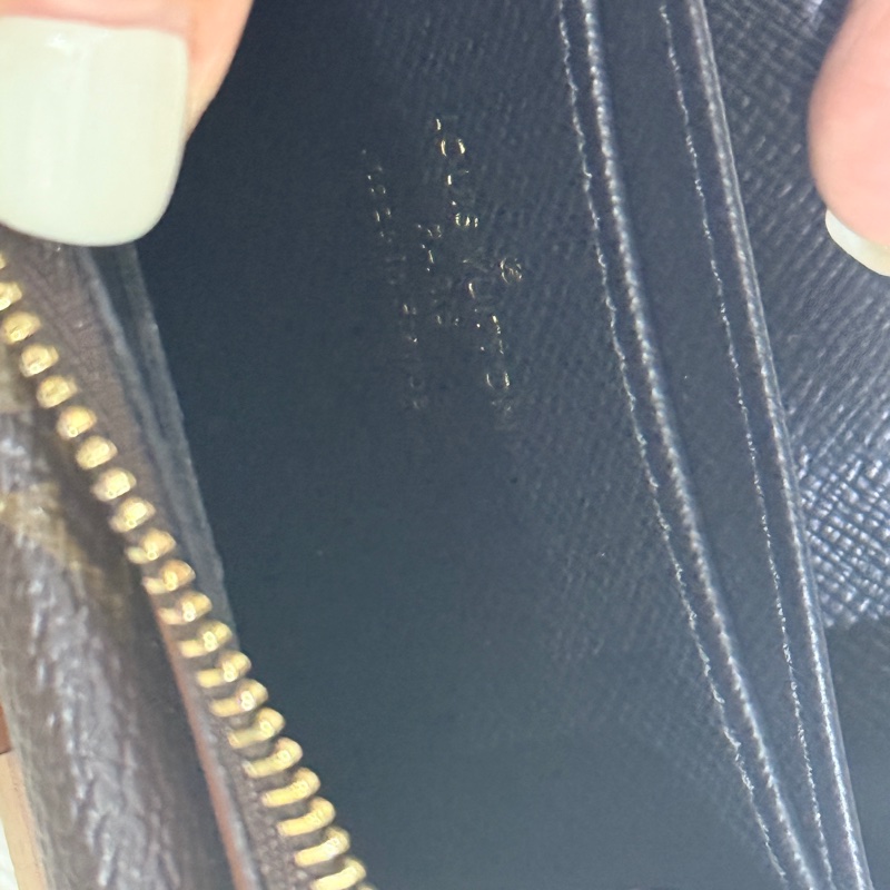 很少見的LV鏈帶斜背錢包 達芙妮 LV的拉鍊錢包出名好用 鈔票只需對折放-14