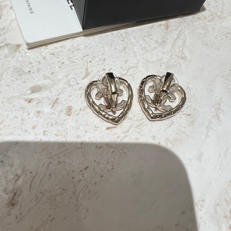 全新閒置Chanel 耳夾-6