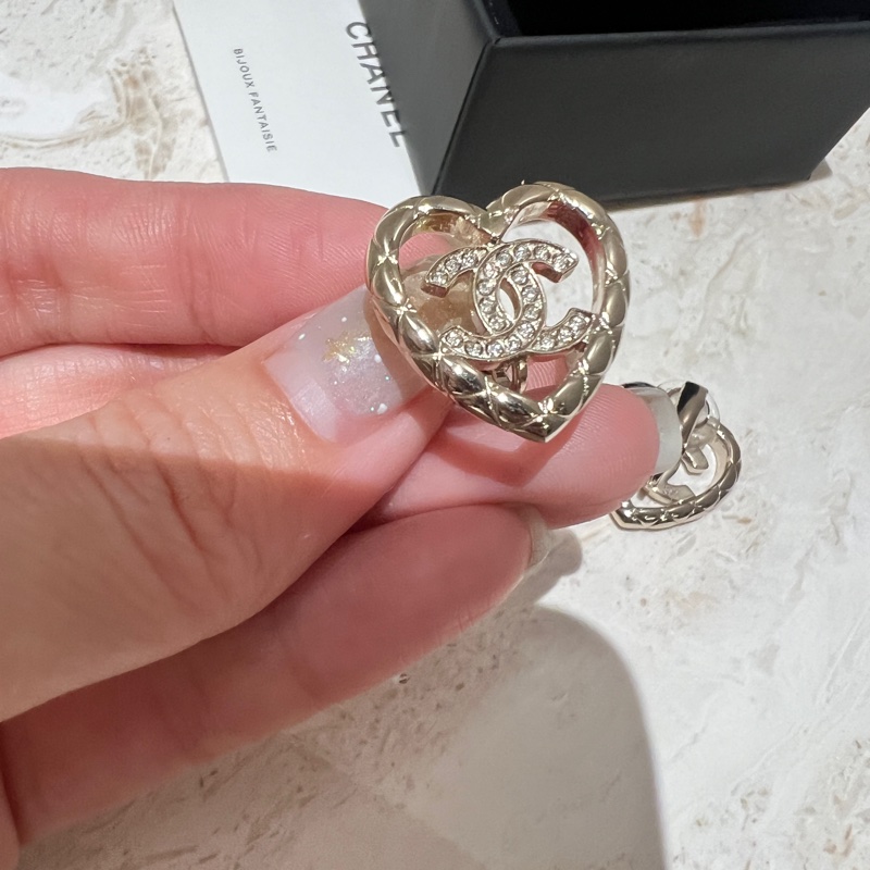 全新閒置Chanel 耳夾-7