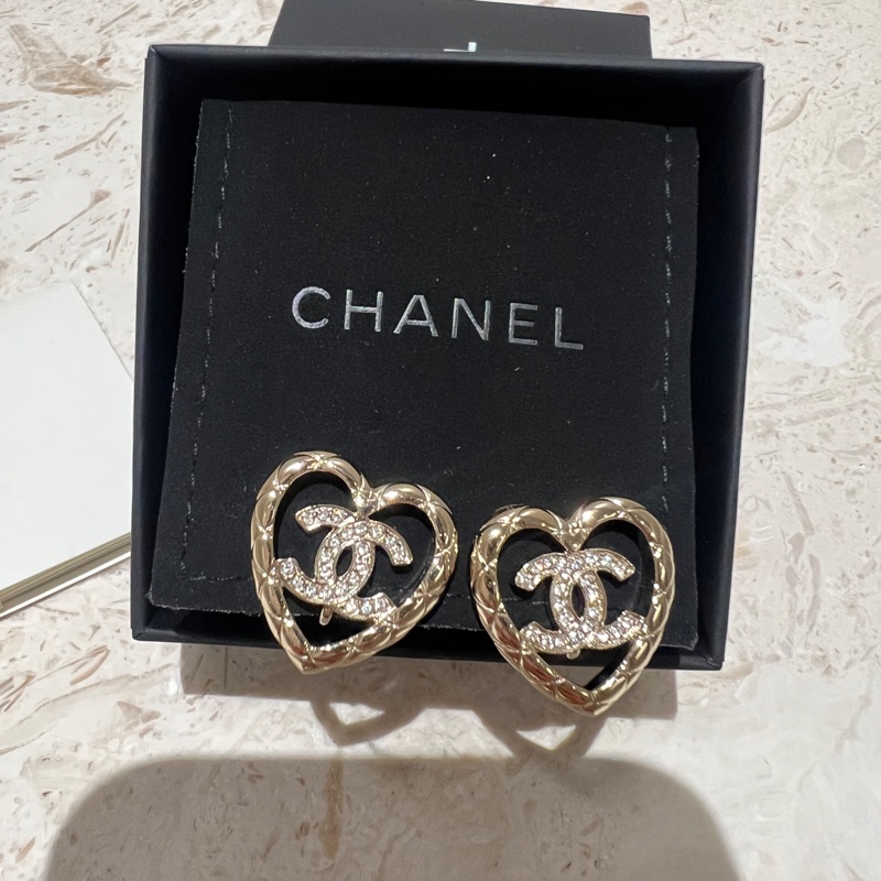 全新閒置Chanel 耳夾-9