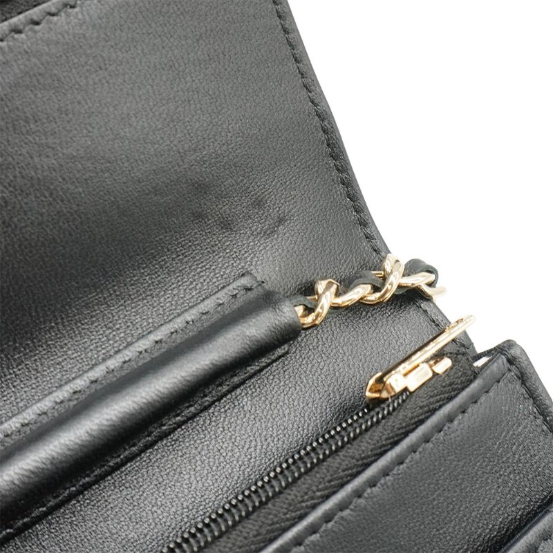 Chanel 展示品 羊皮淡金珍珠釦斜背包Woc(AP3807-黑)-6
