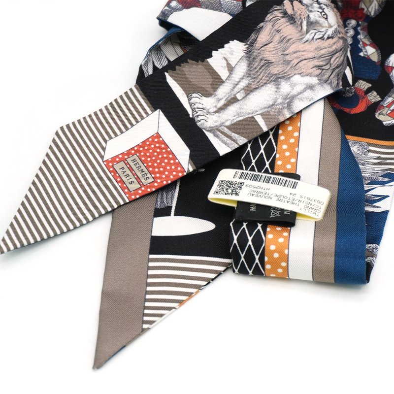 Hermes Grand Theatre Nouveau 劇院印花Twilly 絲巾(黑/大象灰/棕紅)-4